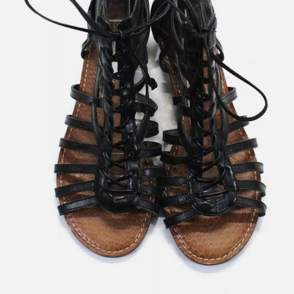 SE Boutique | Sam Edelman Black Leather Sandals mini wedge 7.5 37.5 zip - Picture 3 of 5